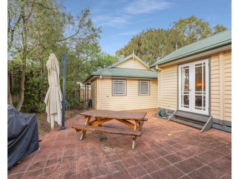 7 Honeyeater Drive, Silverleaves VIC 3922