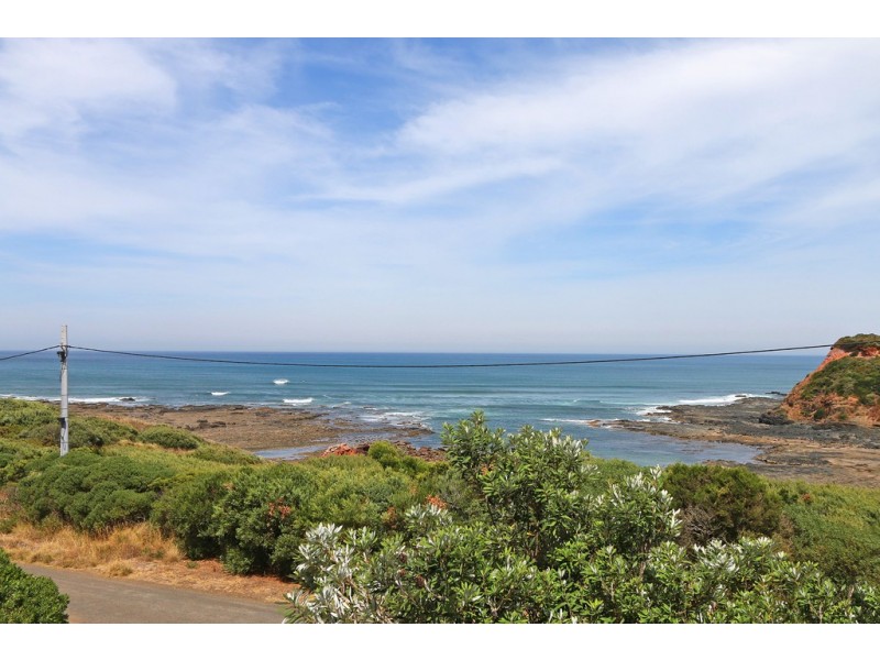 14 The Esplanade, Sunderland Bay VIC 3922