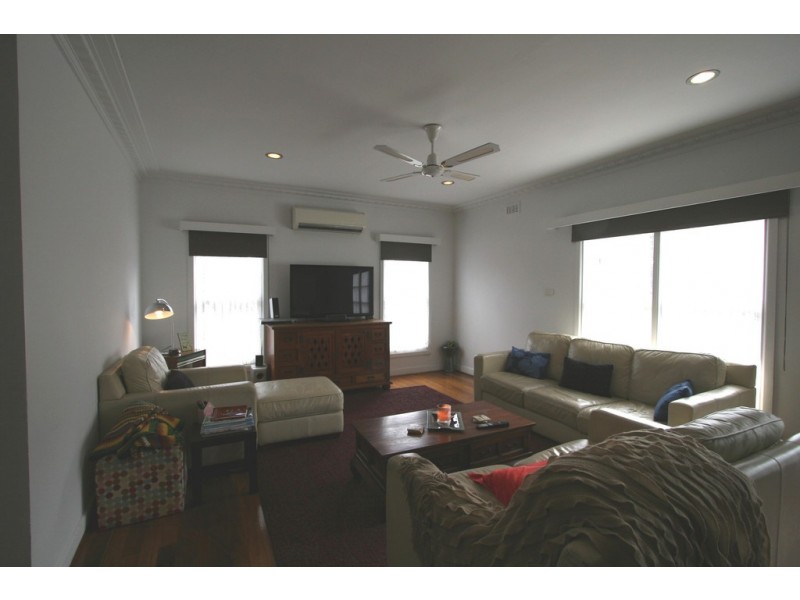 43 Phillip Island Road, Sunset Strip VIC 3922