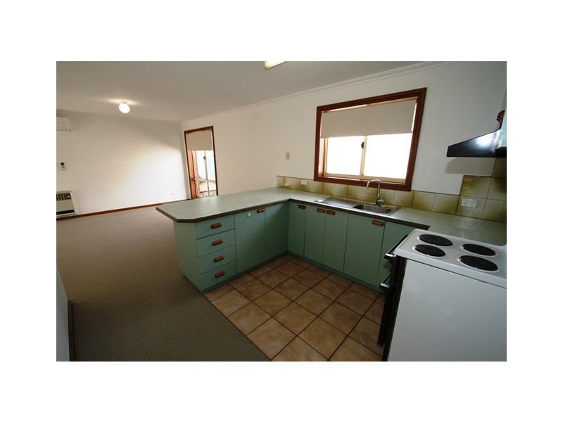 2/20 Church Street, Cowes VIC 3922