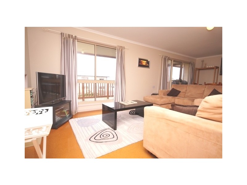 69 Katherine Circuit, Cowes VIC 3922