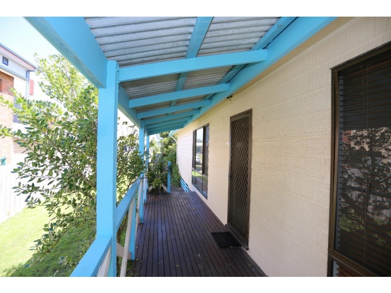 16 Dover Street, Sunderland Bay VIC 3922