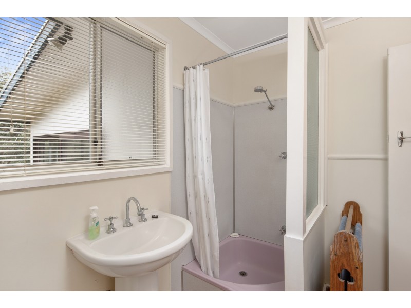 2 Park Street, Surf Beach VIC 3922