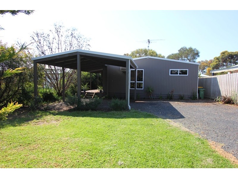 2 Napoli Court, Smiths Beach VIC 3922