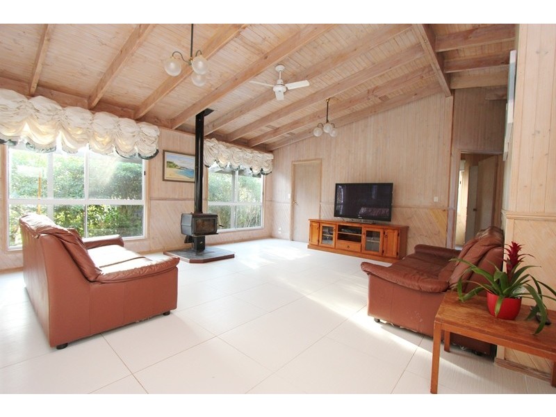 2 Napoli Court, Smiths Beach VIC 3922