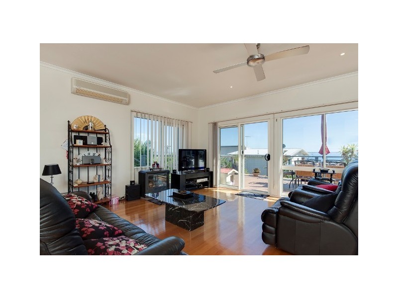 20 Bonwick Ave, San Remo VIC 3925