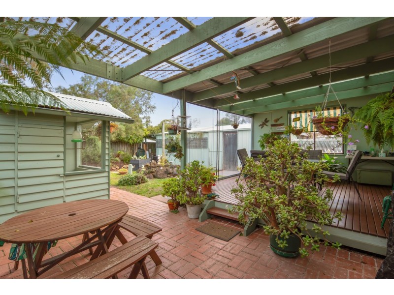27 Plover Street, Cowes VIC 3922
