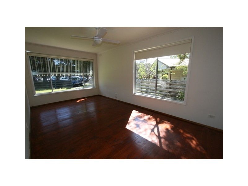 16 Malcliff Road, Newhaven VIC 3925