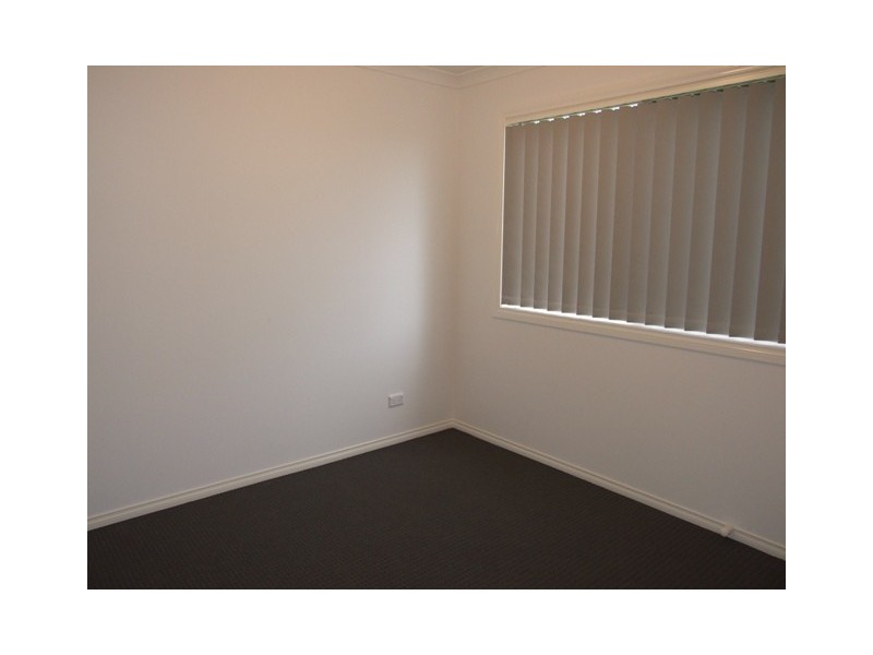 16 Rosella Grove, Cowes VIC 3922