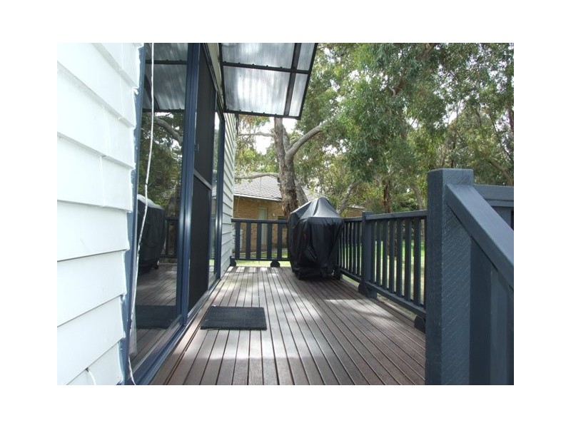 3 Seal Court, Cowes VIC 3922
