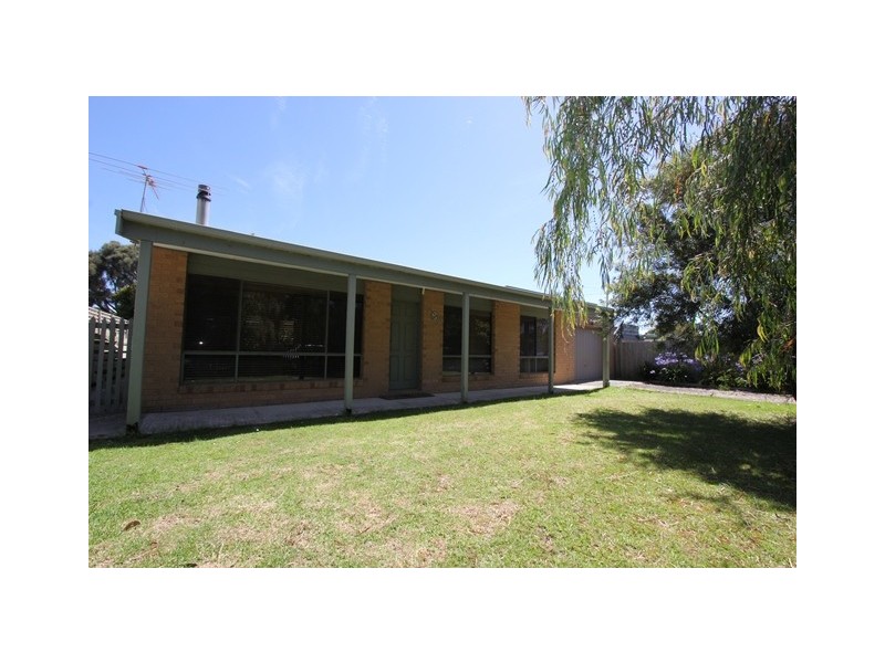 8 Goldensands Road, Cape Woolamai VIC 3925