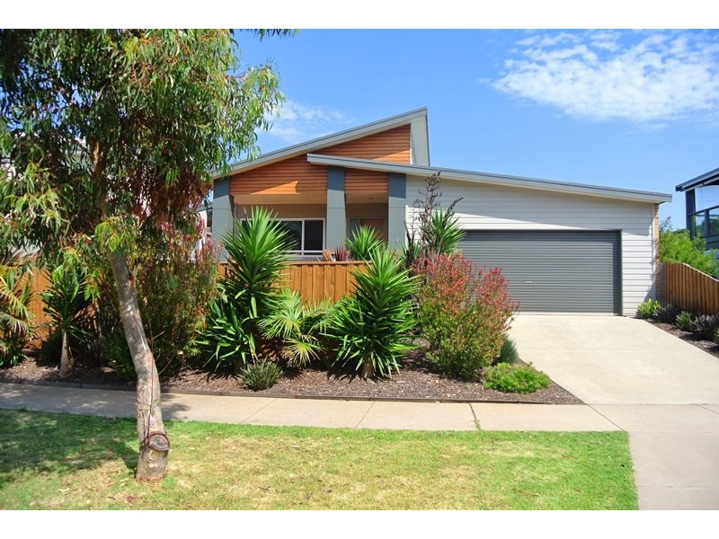 9 Vision Circuit, Sunset Strip VIC 3922
