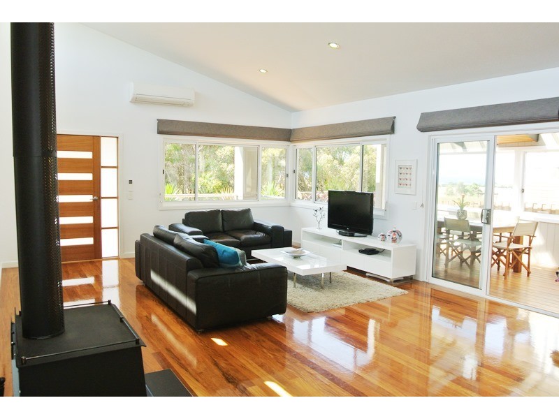 9 Vision Circuit, Sunset Strip VIC 3922