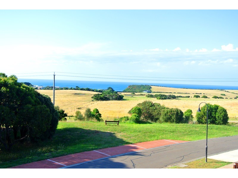 9 Vision Circuit, Sunset Strip VIC 3922