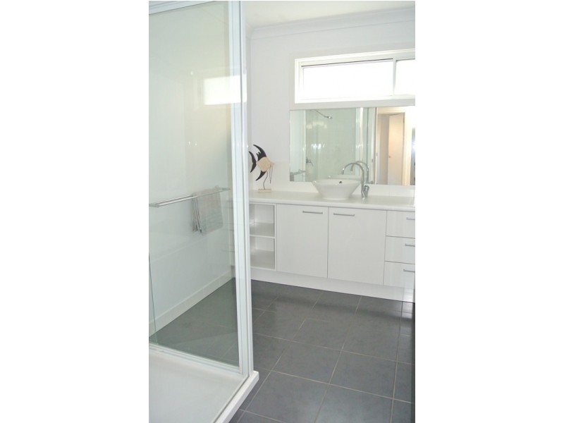 9 Vision Circuit, Sunset Strip VIC 3922