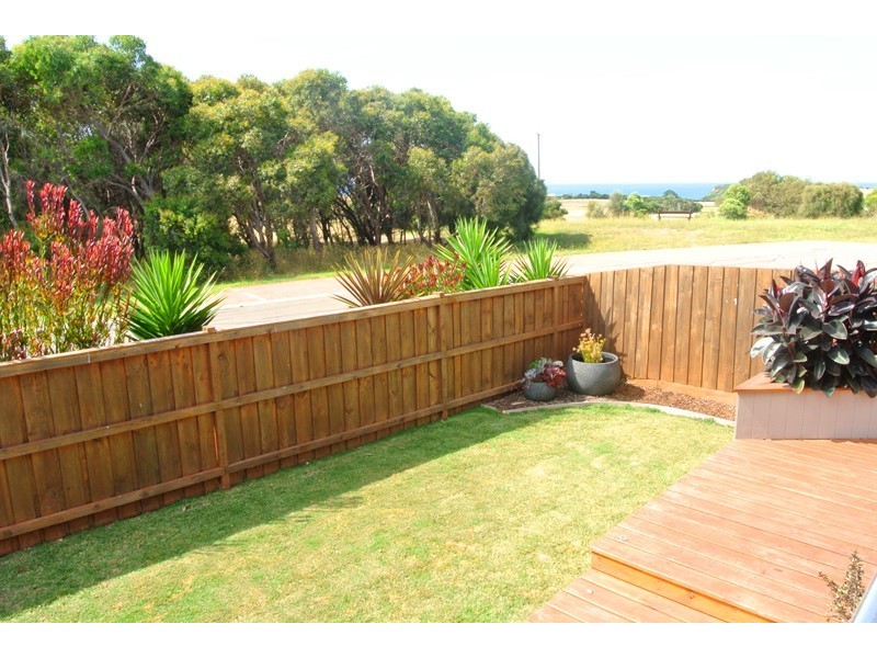 9 Vision Circuit, Sunset Strip VIC 3922