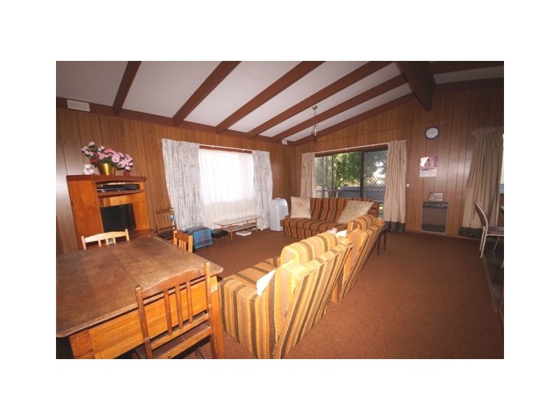 28 Carapooka Way, Cowes VIC 3922