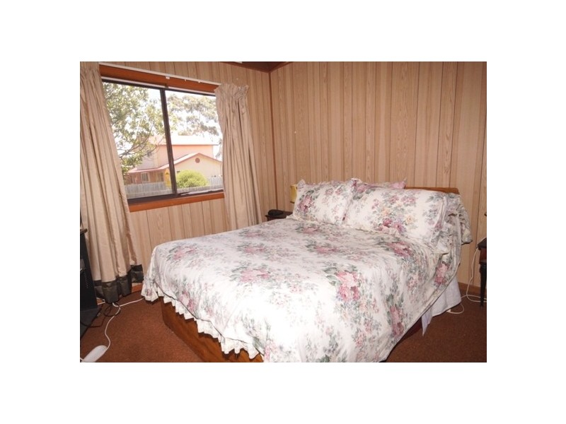 28 Carapooka Way, Cowes VIC 3922