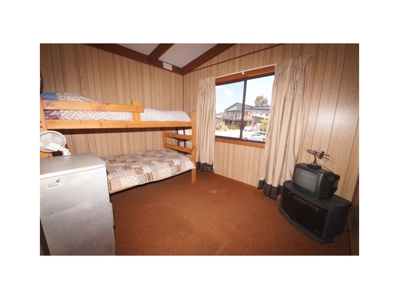 28 Carapooka Way, Cowes VIC 3922