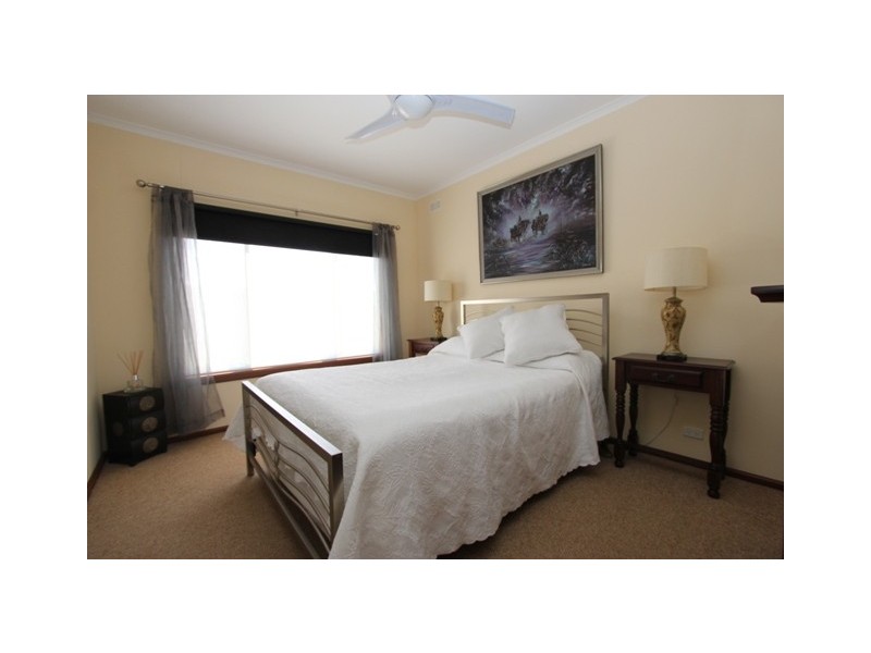 111 Justice Road, Cowes VIC 3922