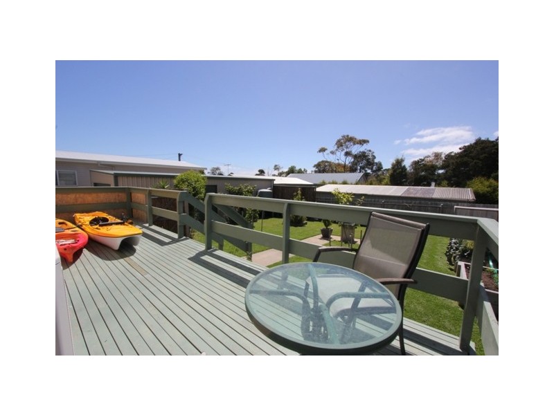 111 Justice Road, Cowes VIC 3922