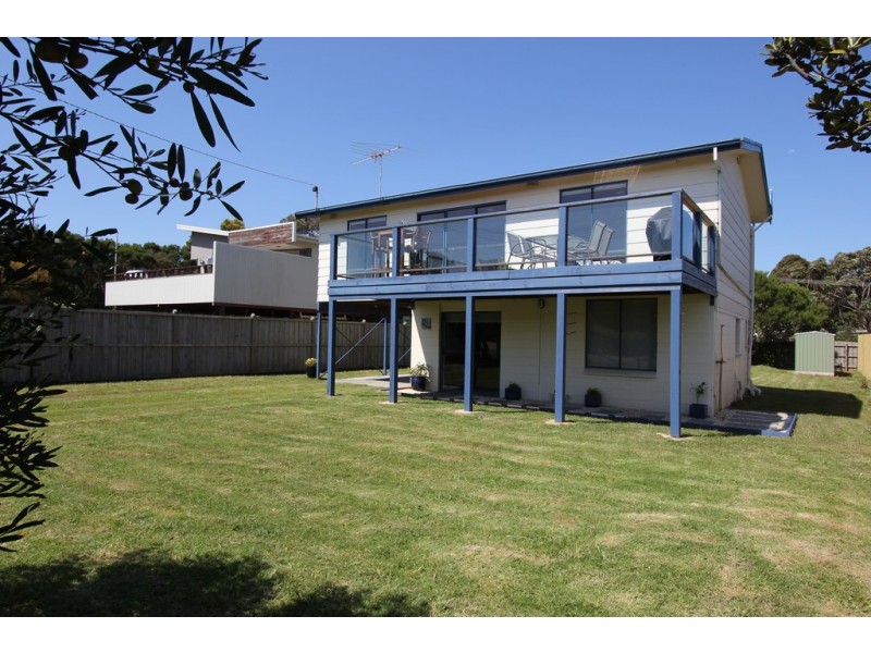 19 Golden Court, Sunset Strip VIC 3922