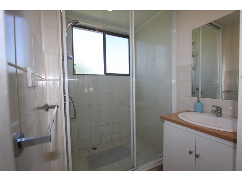 19 Golden Court, Sunset Strip VIC 3922