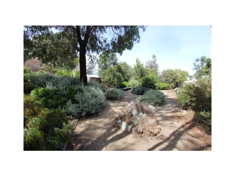 1 Sun Court, Sunset Strip VIC 3922