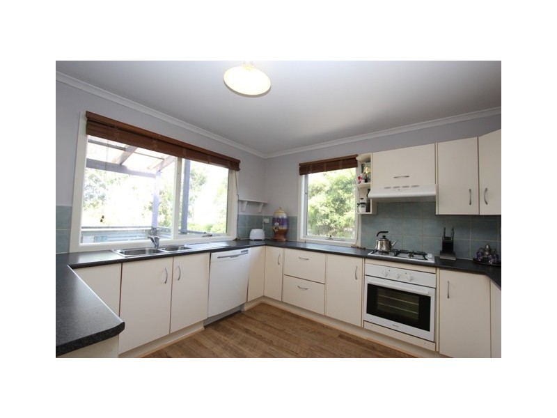 1 Sun Court, Sunset Strip VIC 3922