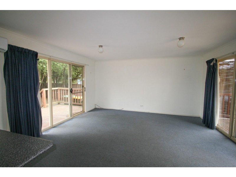 18 Ventnor Rd, Cowes VIC 3922