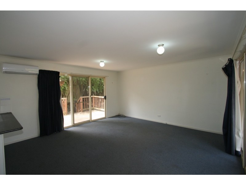 18 Ventnor Rd, Cowes VIC 3922