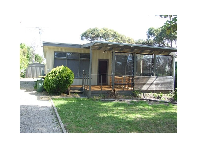 23 Ti Tree Dve, Cowes VIC 3922
