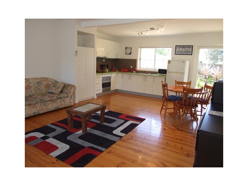 23 Ti Tree Dve, Cowes VIC 3922