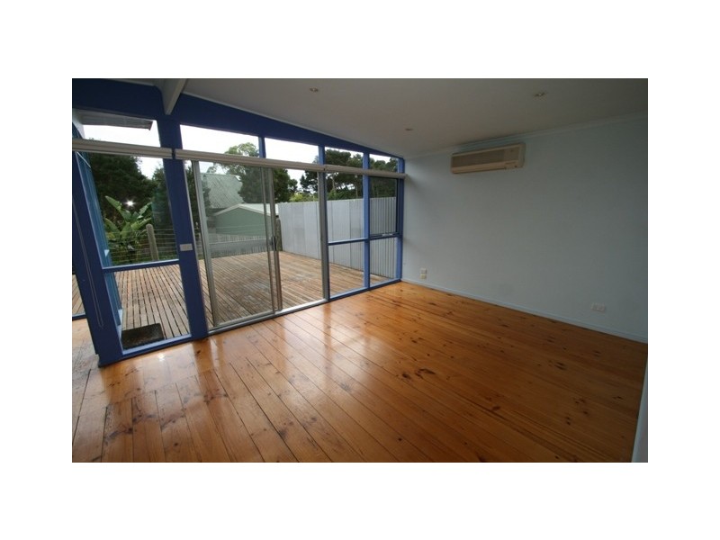 30 Plover St, Cowes VIC 3922