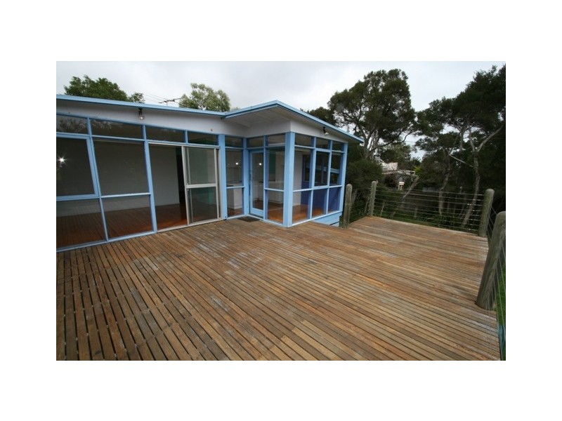 30 Plover St, Cowes VIC 3922