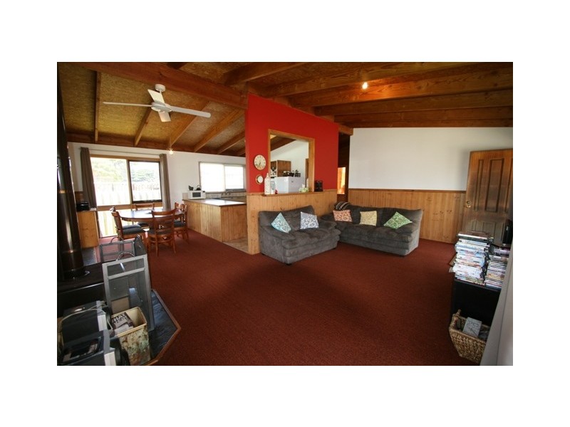 38 Elwood Avenue, Surf Beach VIC 3922