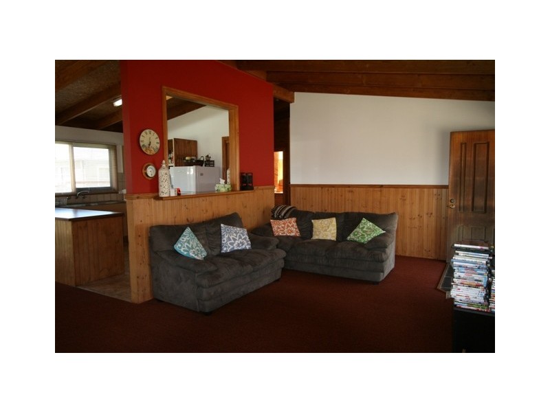 38 Elwood Avenue, Surf Beach VIC 3922