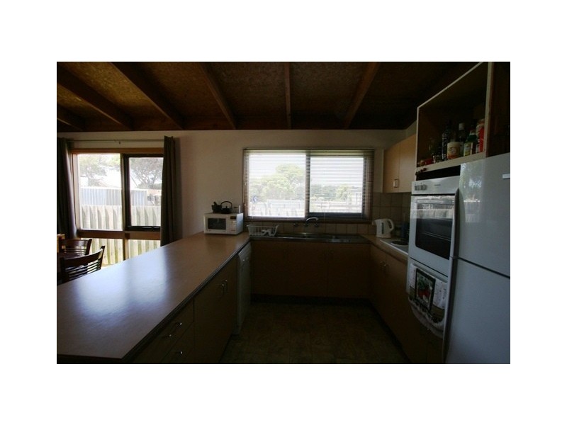 38 Elwood Avenue, Surf Beach VIC 3922