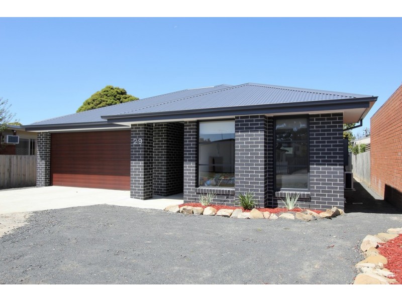 29 Albany Road, Cowes VIC 3922