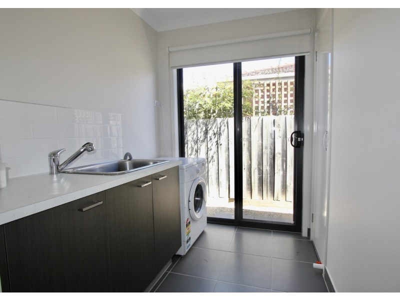 29 Albany Road, Cowes VIC 3922