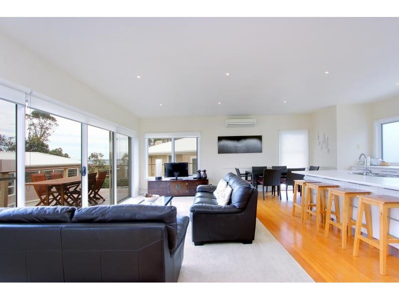 1/340 Church Street, Cowes VIC 3922