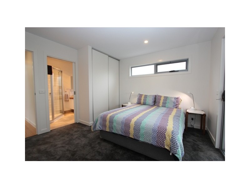 5 Hollywood Crescent, Smiths Beach VIC 3922