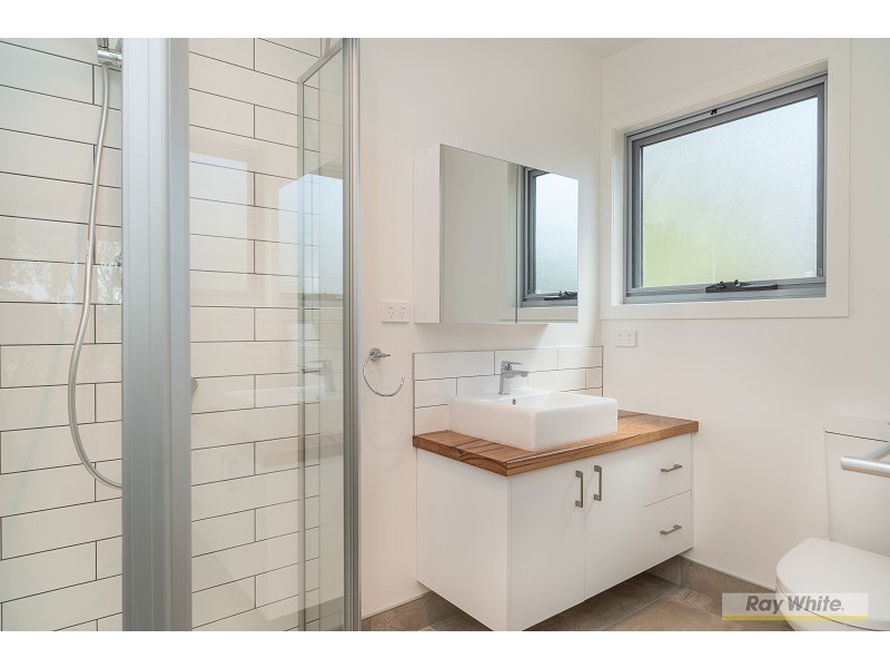 5 Hollywood Crescent, Smiths Beach VIC 3922