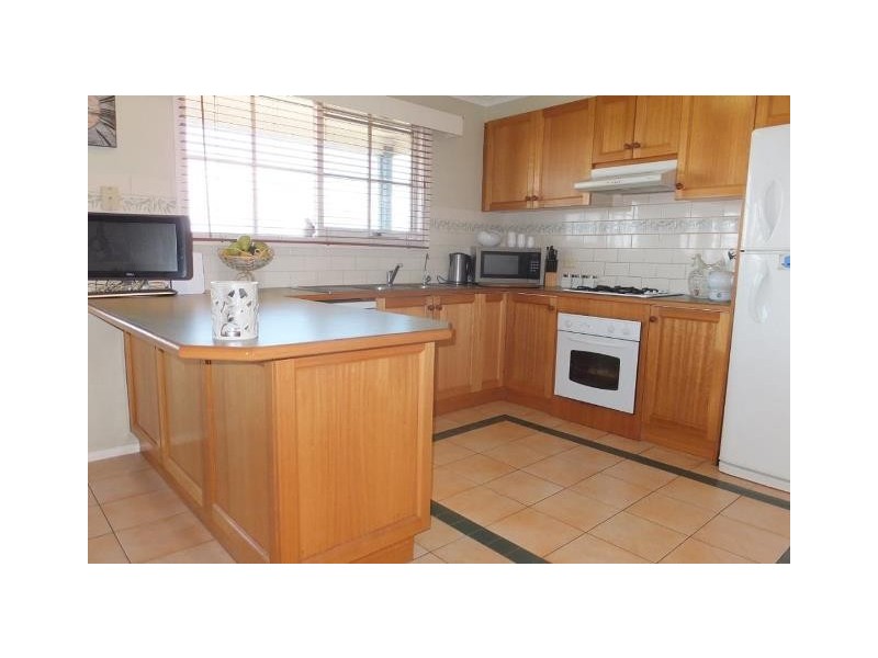 9 Genista Street, San Remo VIC 3925