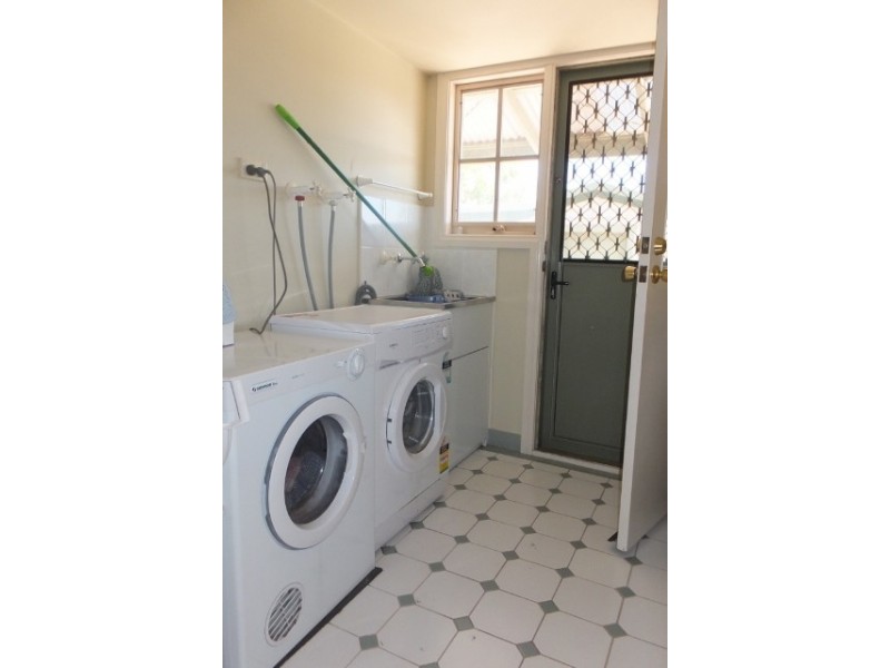 9 Genista Street, San Remo VIC 3925