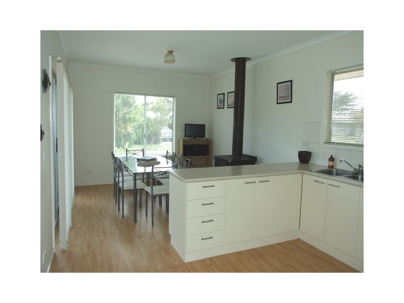 1 Dover Street, Sunderland Bay VIC 3922