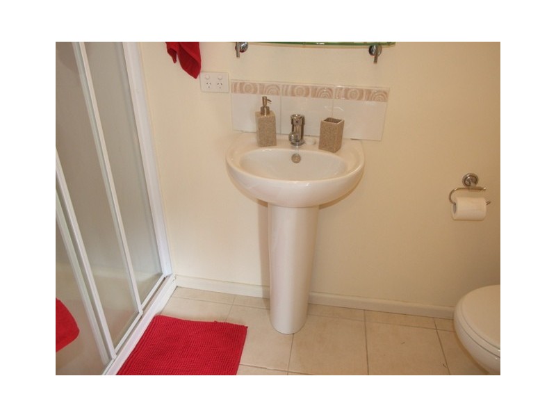 30 St Georges Road, Cowes VIC 3922