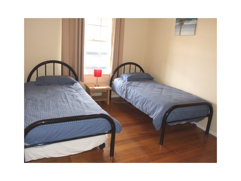 30 St Georges Road, Cowes VIC 3922