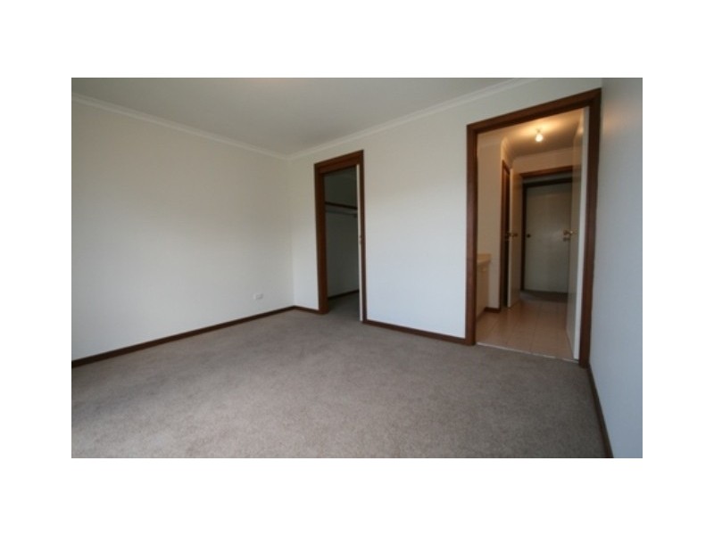8/16-18 Church Street, Cowes VIC 3922