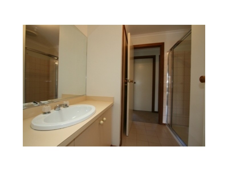 8/16-18 Church Street, Cowes VIC 3922